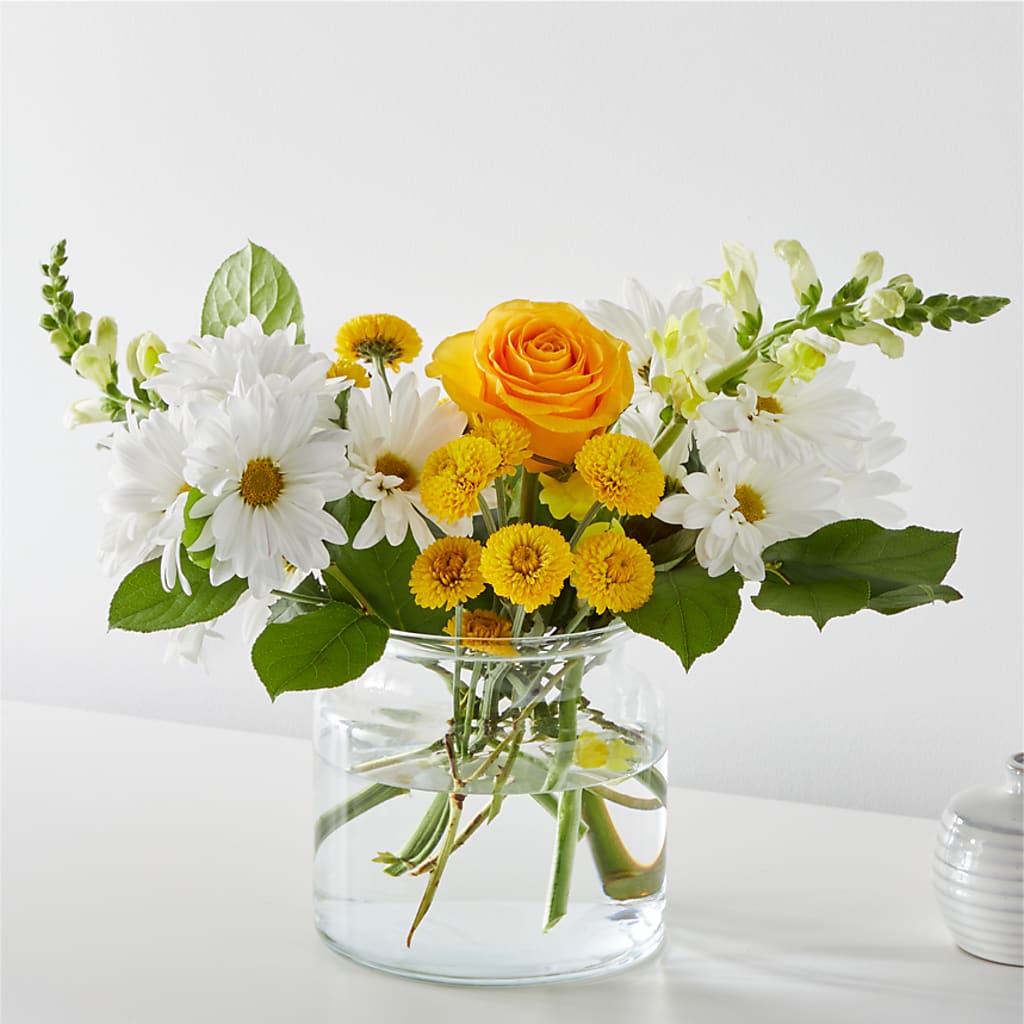 Sun Salutation Bouquet – Katarina Floral, Hackettstown NJ