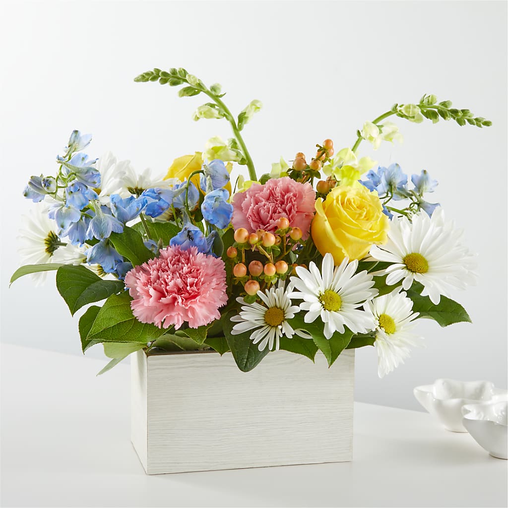 Sun Salutation Box Bouquet – Katarina Floral, Hackettstown NJ