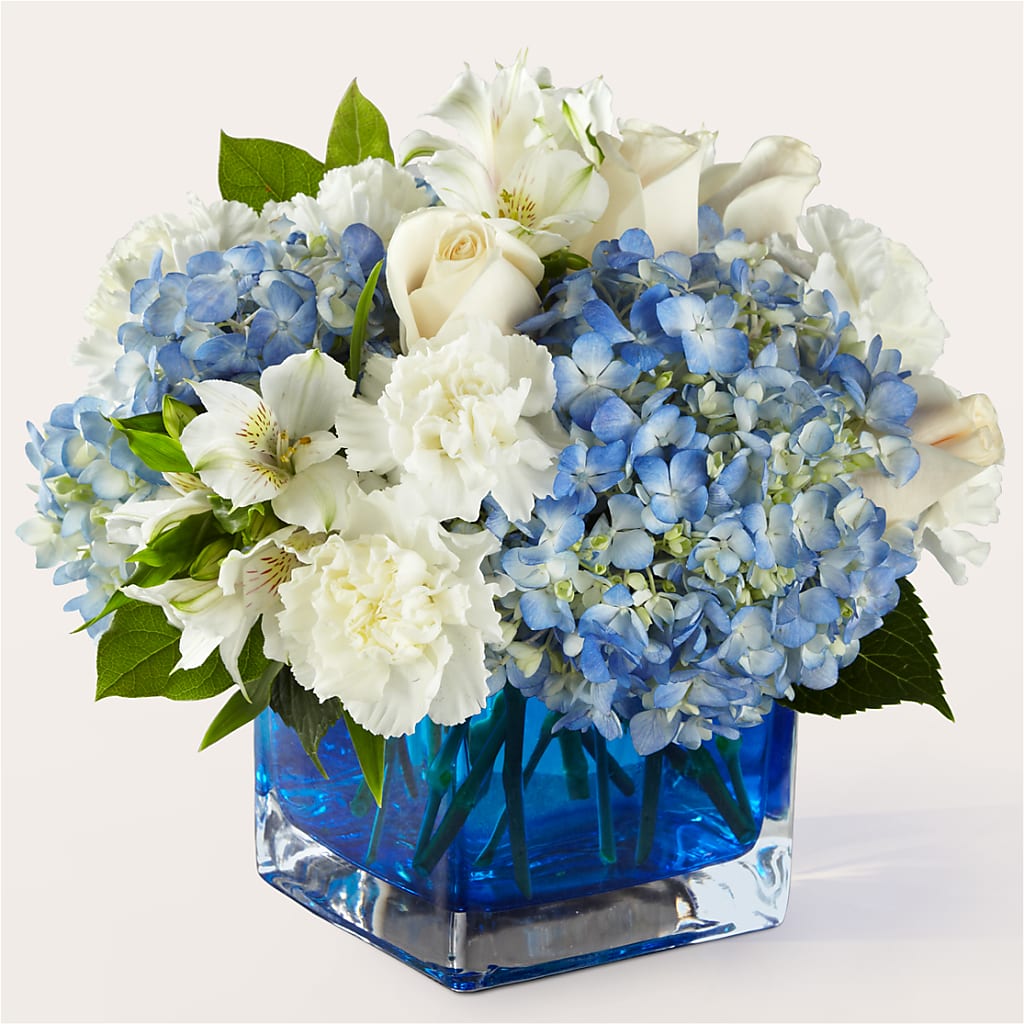 Soothing Waters Bouquet – Katarina Floral, Hackettstown NJ