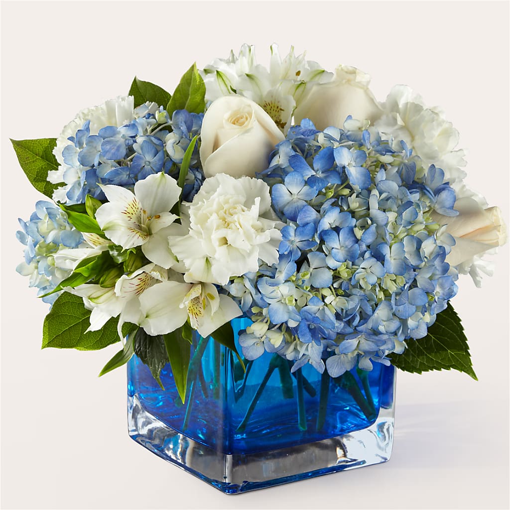 Soothing Waters Bouquet – Katarina Floral, Hackettstown NJ