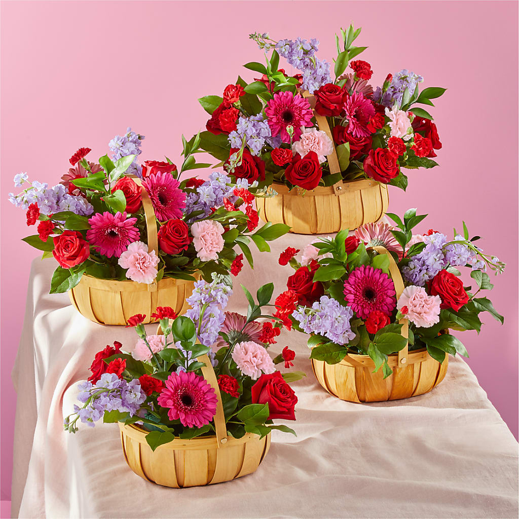 Pink Picnic Basket – Katarina Floral, Hackettstown NJ