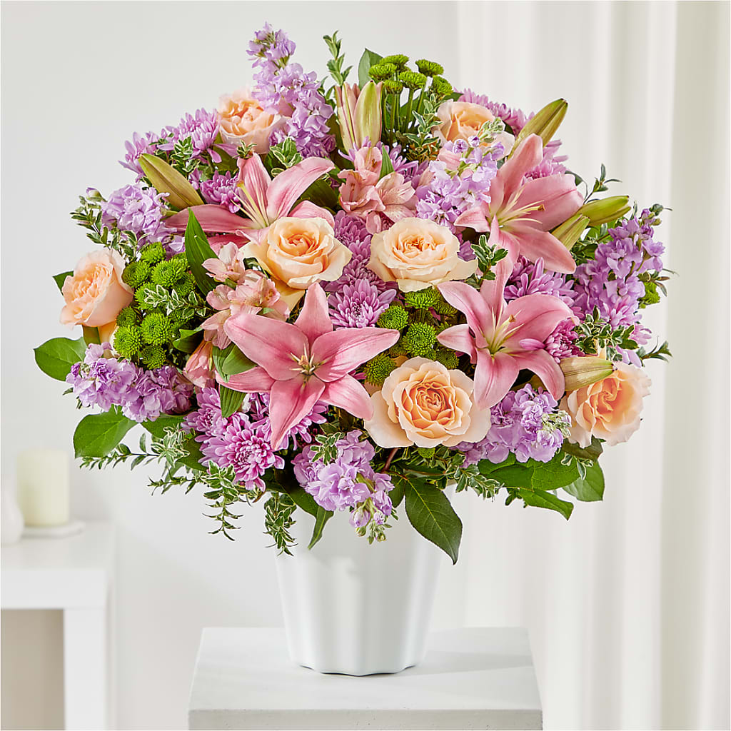 Supportive Embrace Tabletop Basket – Katarina Floral, Hackettstown NJ