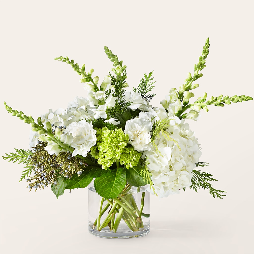 Marshmallows on Top Bouquet – Katarina Floral, Hackettstown NJ