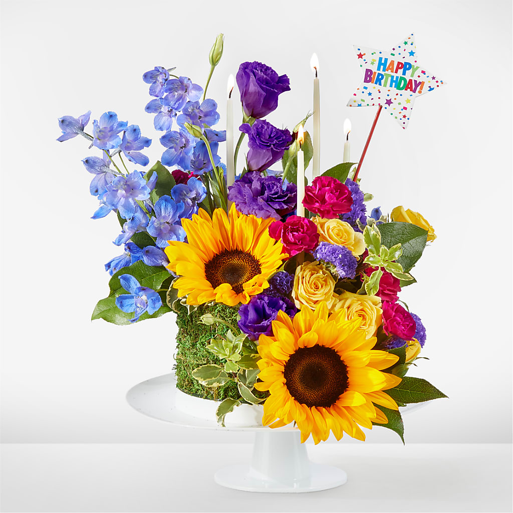 Star of the Day Floral Cake – Katarina Floral, Hackettstown NJ