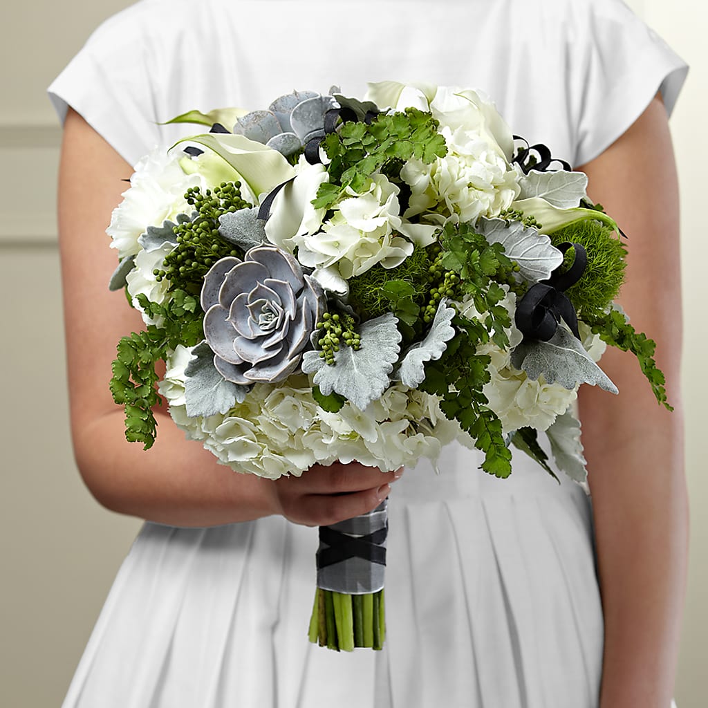 Sweet Innocence Bouquet – Katarina Floral, Hackettstown NJ