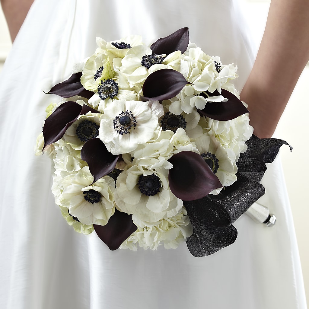 To Have and To Hold Bouquet – Katarina Floral, Hackettstown NJ