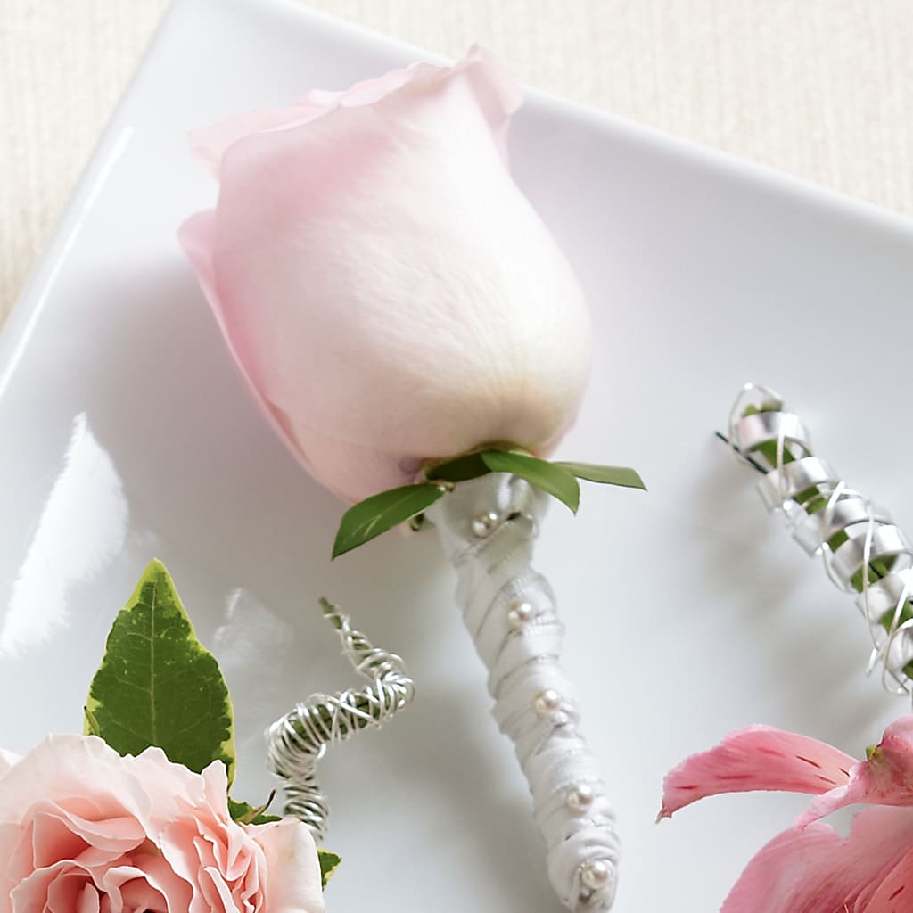Pink Rose Boutonniere – Katarina Floral, Hackettstown NJ