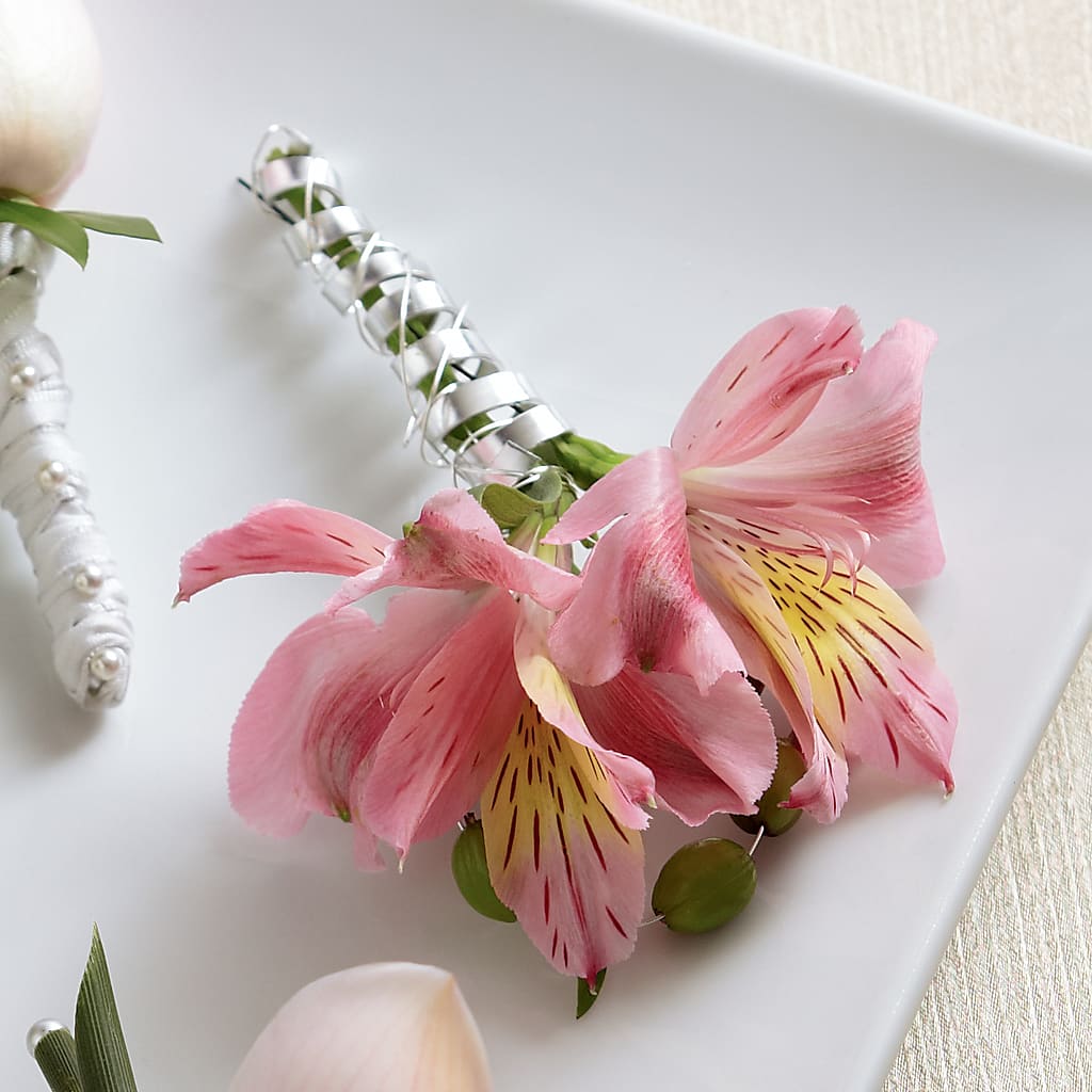 Pink Peruvian Lily Boutonniere – Katarina Floral, Hackettstown NJ