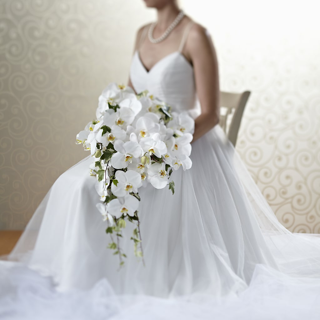 Classic White Bouquet – Katarina Floral, Hackettstown NJ