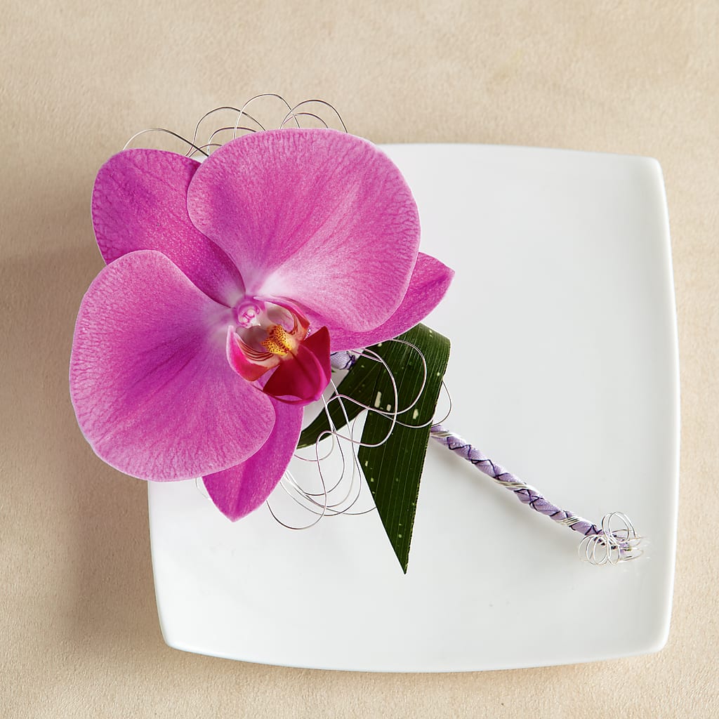 Glorious Boutonniere – Katarina Floral, Hackettstown NJ
