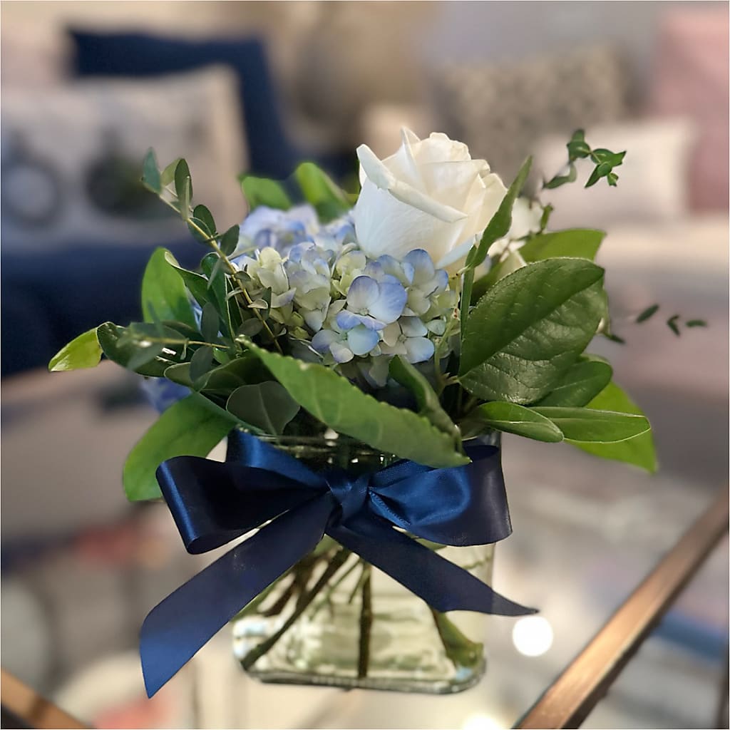 Sky Blue Delight Bouquet –  Katarina Floral, Hackettstown NJ