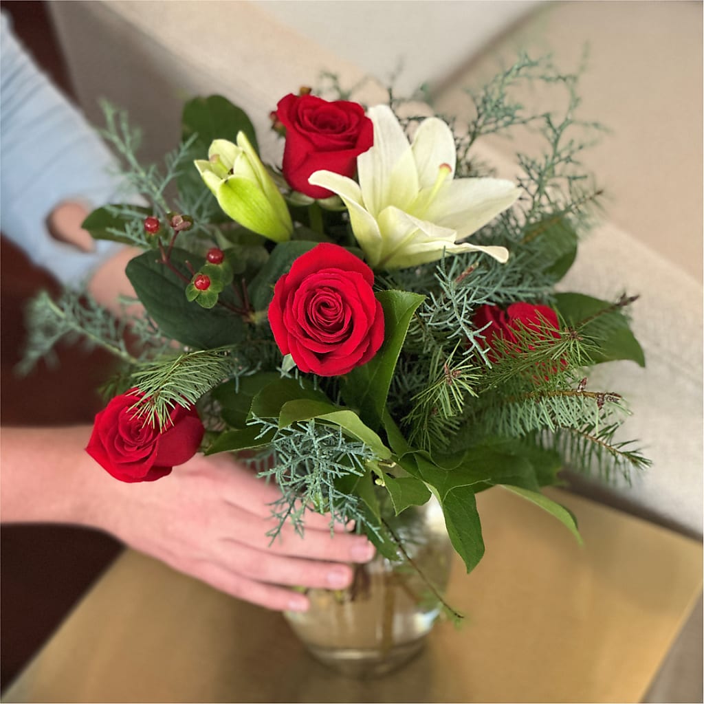 Glittering Lights Bouquet –  Katarina Floral, Hackettstown NJ