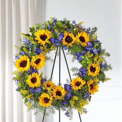 Bright Rays Wreath –  Katarina Floral, Hackettstown NJ