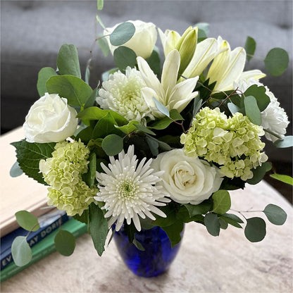 Snowy Dreams Bouquet –  Katarina Floral, Hackettstown NJ