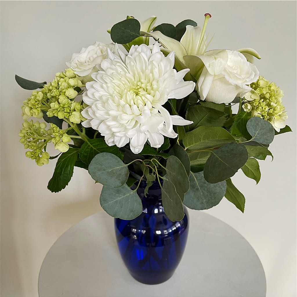 Snowy Dreams Bouquet –  Katarina Floral, Hackettstown NJ