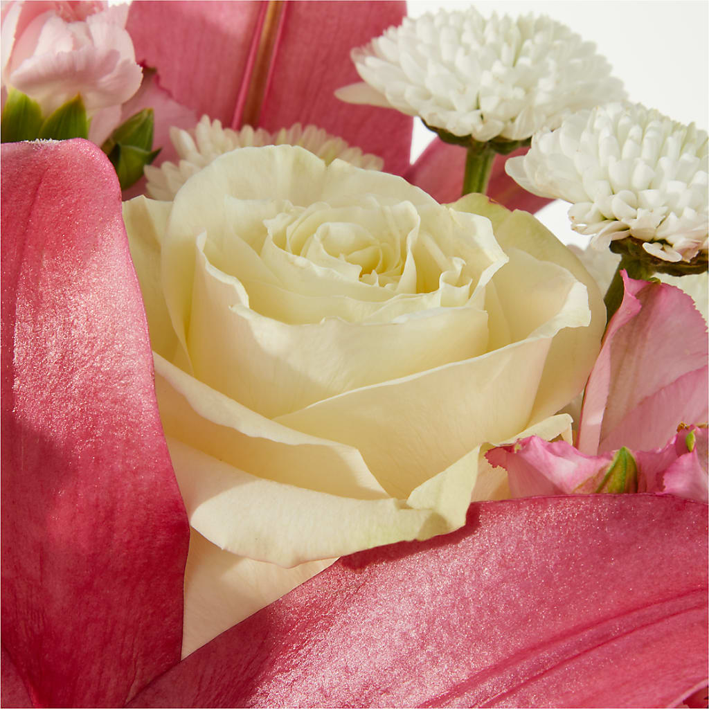 Piece of Cake Bouquet –  Katarina Floral, Hackettstown NJ