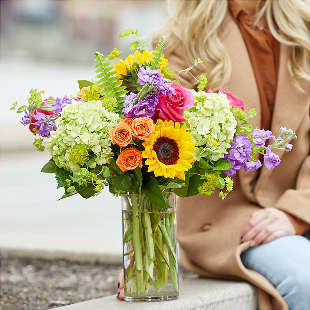 Vibrant Greetings Bouquet –  Katarina Floral, Hackettstown NJ