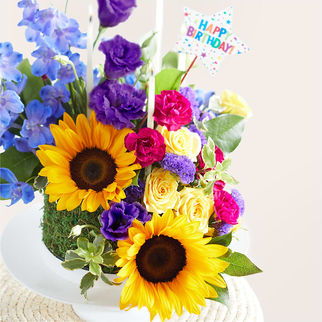 Star of the Day Floral Cake –  Katarina Floral, Hackettstown NJ